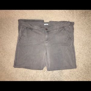 Gray Maurices Pants Size 22 Short